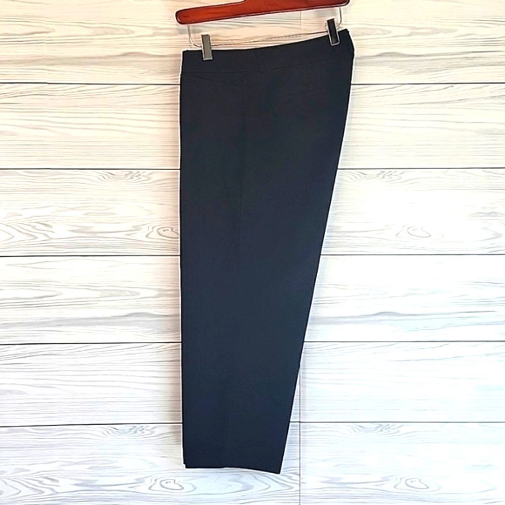 Dockers black capris chinos Women's Size 10